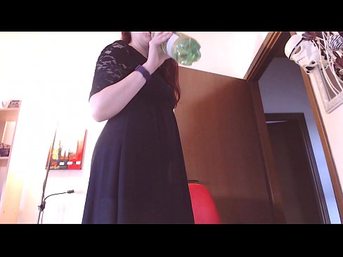 ❤️ 一个喜欢脏兮兮的内裤的顺从的奴隶,在看完这段视频后被迫自慰!这是个很好的例子。 Fucking video️❤